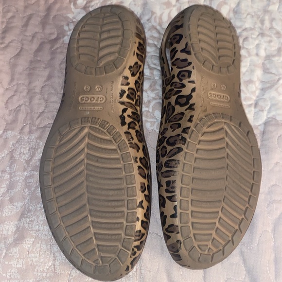Leopard Crocs - Picture 4 of 6